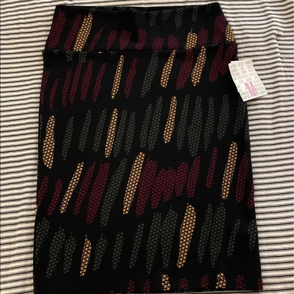 Lularoe‎ Cassie Skirt - Picture 1 of 5